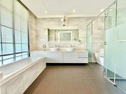Mountbatten Road (D15), Terrace #608502511